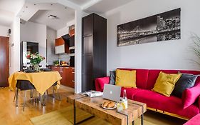 Lumina cozy apartment Platinum Tower